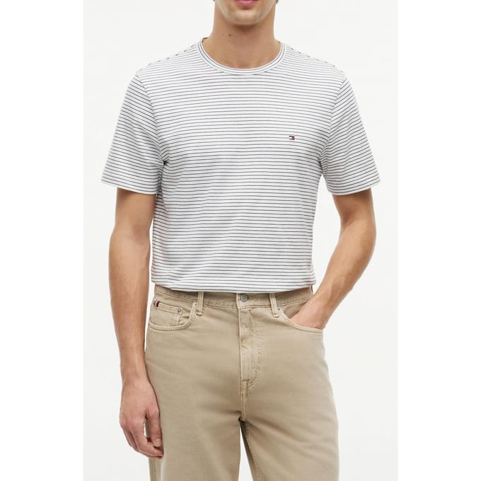 Tommy Hilfiger Ess Seasonal Regular Fit Tee Ecru/desert Sky Stripe Größe: S | Basic T-Shirts Outlet | Herren | Braun