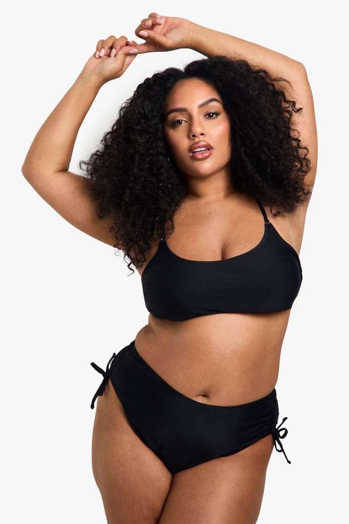 boohoo Dames Plus Badmode Essentials Buikcontrole Hoge Taille Slip | Zwart | Maat: 52