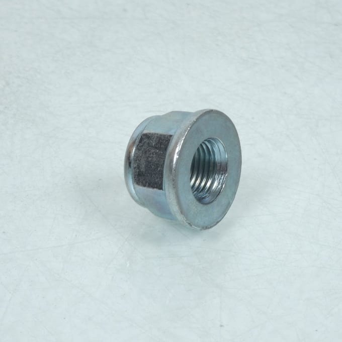 Moer voorwielas voor motor Suzuki 500 GSE 1989-2000 M12 spoed 125 09159-12028