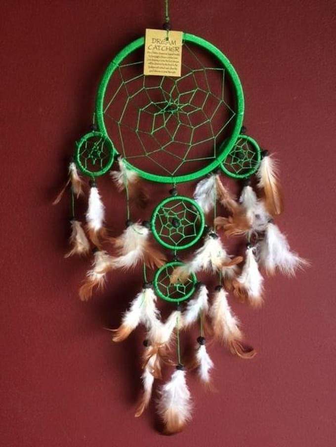 Dromenvanger / Dreamcatcher ± Ø18cm met kleintjes  - groen