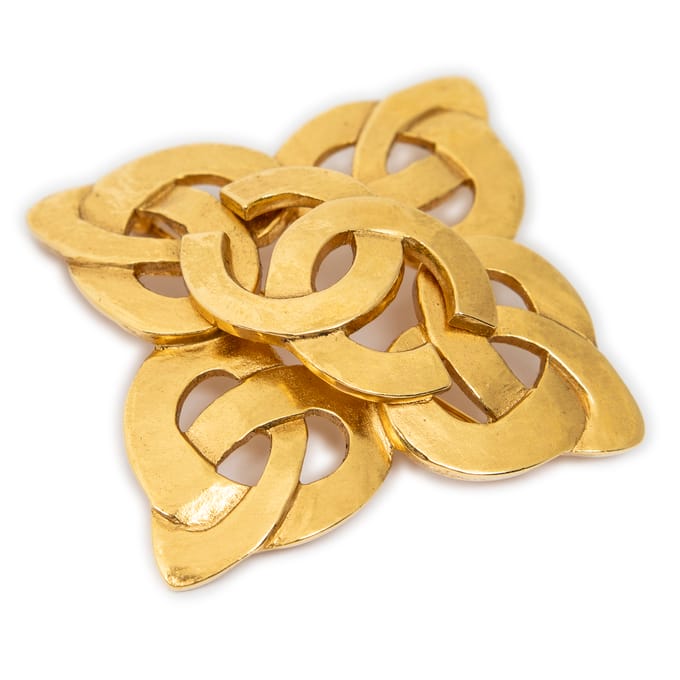 CC Quatrefoil Knot Brooch Pin   Broche