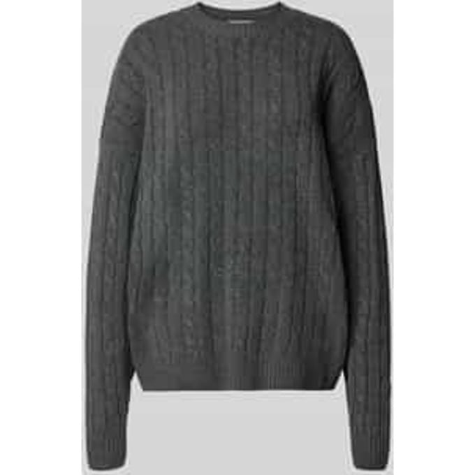Gebreide pullover met kabelpatroon