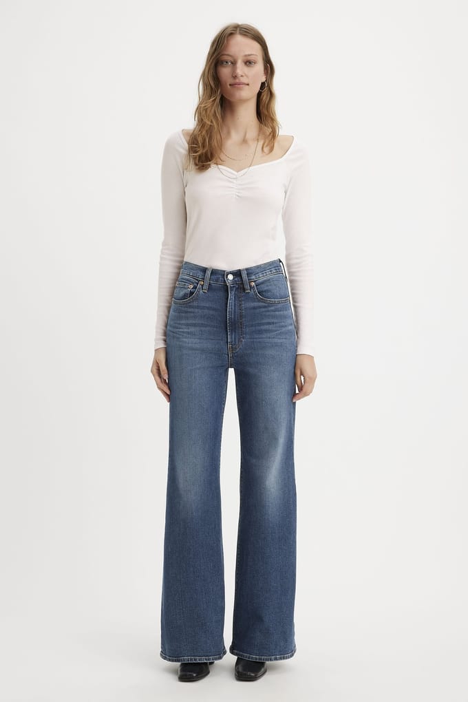 Levi's Ribcage Bell Jeans Größe: W30L32 | Ausgestellte Hosen Outlet | Damen
