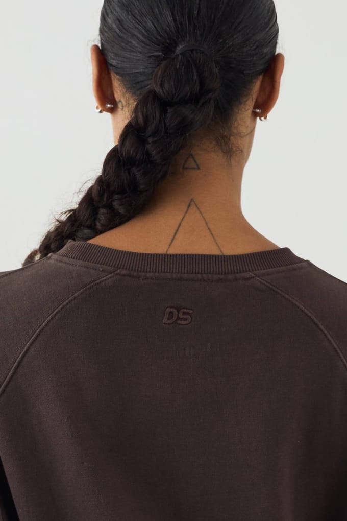 Dames DSGN Studio Premium Zwaargewicht Gewassen Boxy Sweatshirt | Chocolate | Maat: Medium