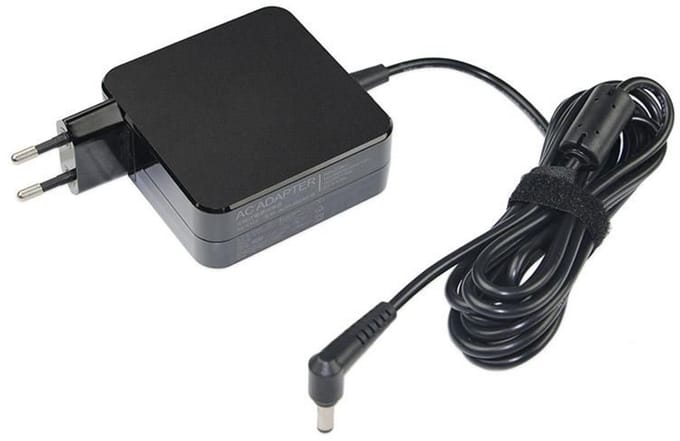 CoreParts MSPT2014 netvoeding & inverter Binnen Zwart