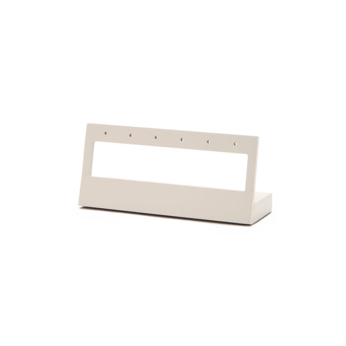 Oorringen display beige