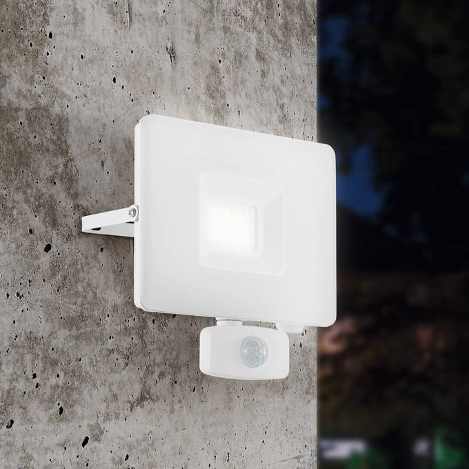 EGLO LED buitenspot Faedo 3 met sensor, wit, 30W