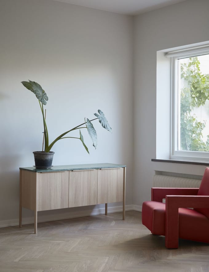 Skagerak by Fritz Hansen Jut Cabinet - groen marmer
