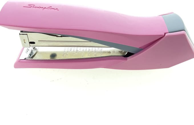 Swingline Roze Smooth Grip Nietmachine