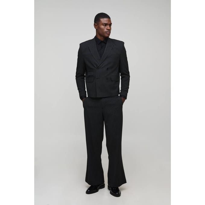 Oversized Boxy Pakjasje met dunne streepjes | Black | Size 40