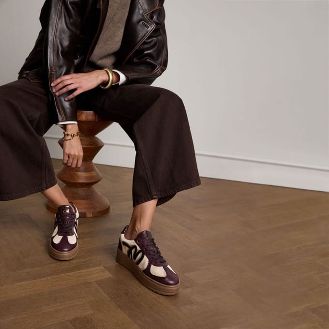 Manfield - Dames - Burgundy suède sneakers - Maat 42