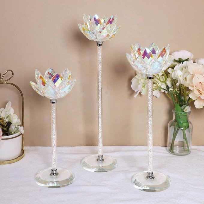 Set van 3 Kristallen Lotus Kandelaars, Irisserend Glas, Verschillende Hoogtes