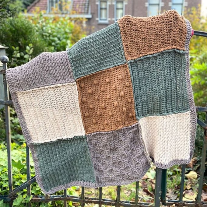 Hoooked DIY Haakpakket Comfy Plaid Natura