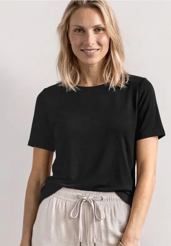 Basic Shirt met ronde hals in Unifarbe