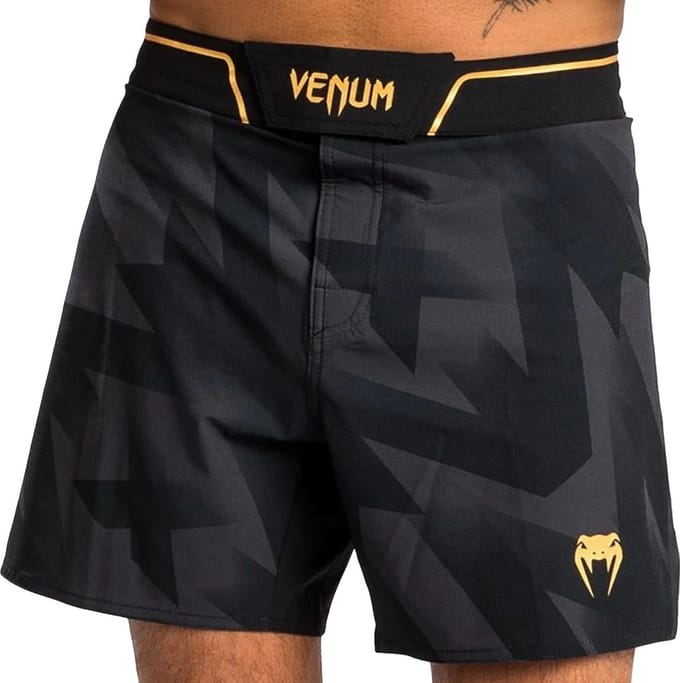 Venum Razor Fightshort Zwart Goud - XL - Jeans Maat 36