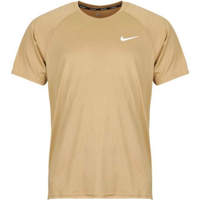 Nike essential hydroguard shirt in de kleur bruin.