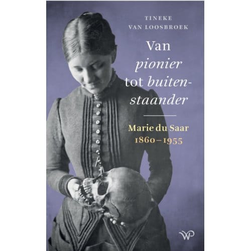 Van Pionier Tot Buitenstaander - Tineke van Loosbroek