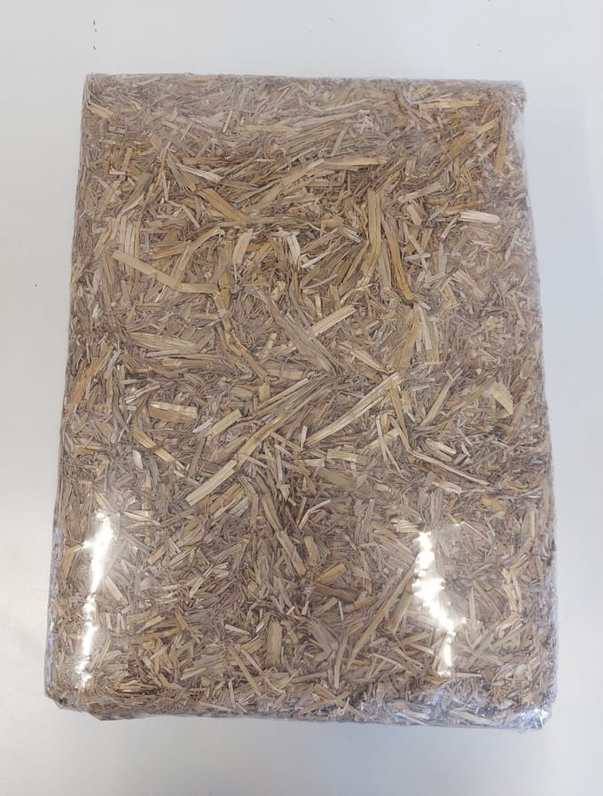Stro - 2.5 kg- voor -konijn-cavia-knaagdieren