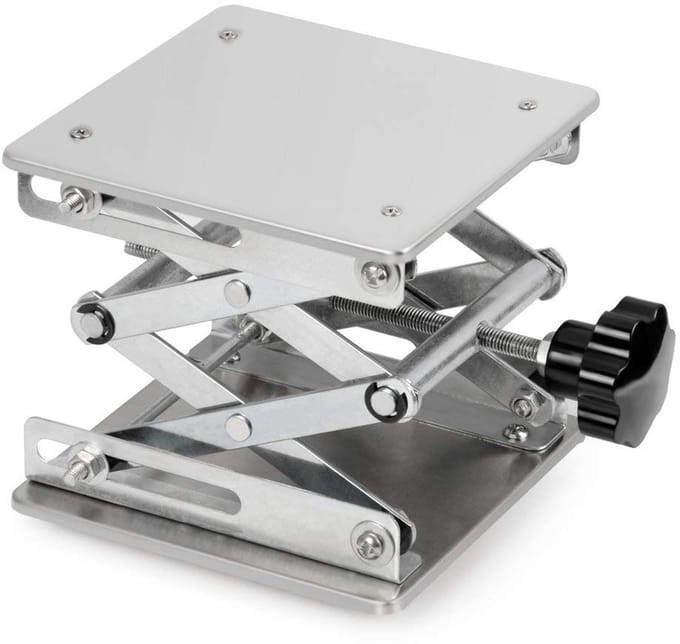 Laboratorium Schaarheffer RVS 150x150mm, Verstelbaar Van 75mm Tot 260mm, Draagvermogen 10kg