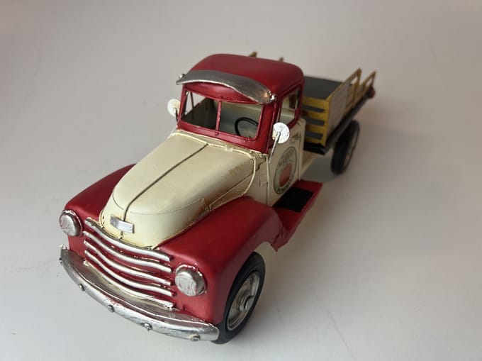 Metalen pick up truck 31 cm Bob's fresh farm