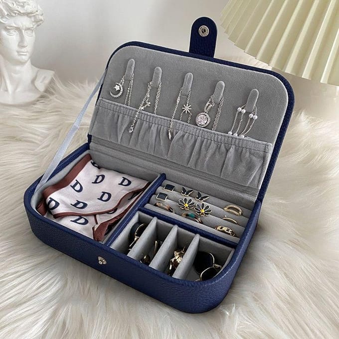 2023 Draagbare Box Organizer Display Reiskoffer Dozen Knoop Lederen Opbergruimte Chenille blauw