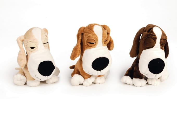 Pluche hond lazy ass 20cm met piep