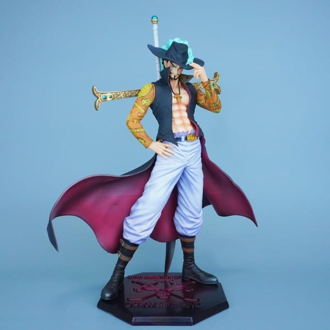 30cm/11.81in Anime One Piece Modèle Dracule Mihawk Figurines d'Action Statue en PVC Ensemble d'Ornements de Bureau Modèle Jouets Cadeaux With Box blue