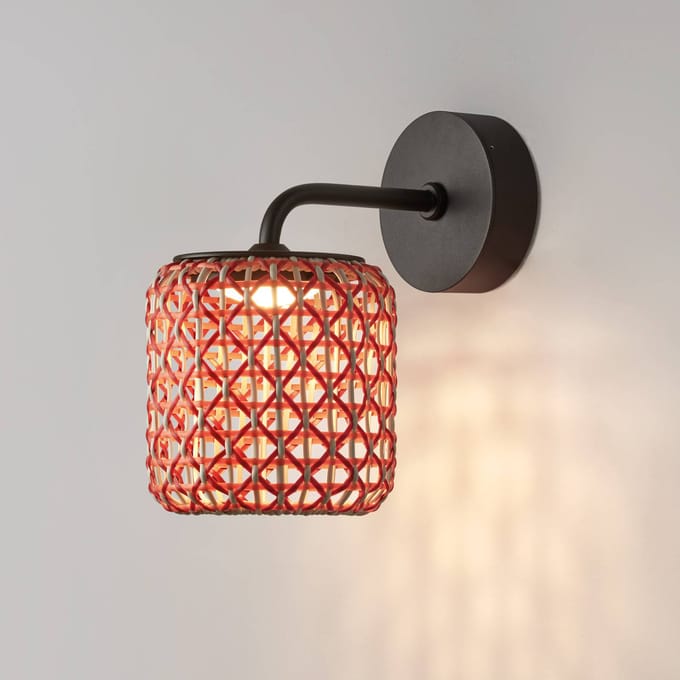 Bover Nans A LED buitenwandlamp, rood, Ø 16,7 cm