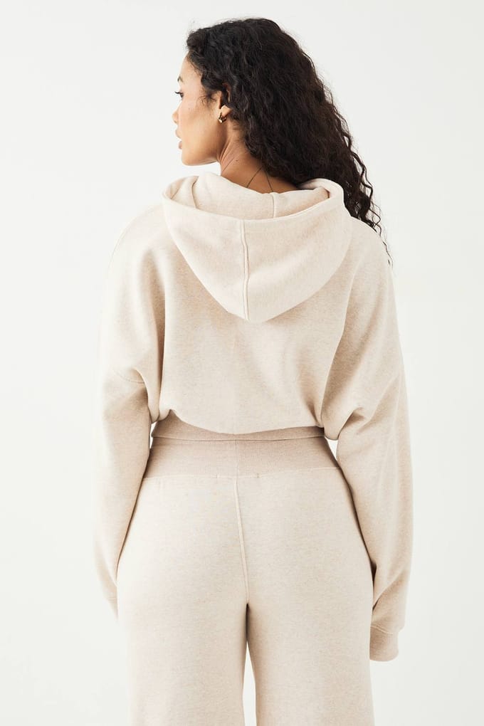 Dames DSGN Studio Boxy Crop Ritshoodie | Oatmeal | Maat: Large