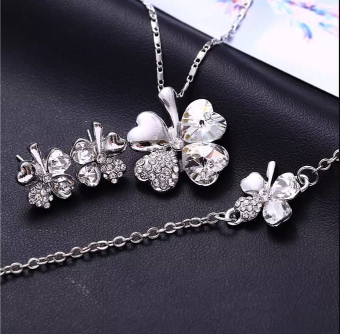 Sieraden set klavertje 4 (Wit)