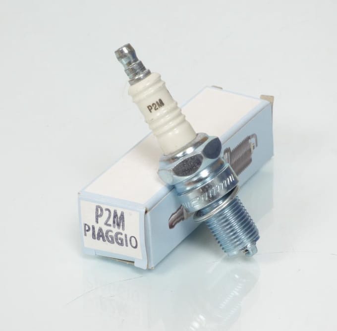 Bougie origineel voor Auto P2M / RN2C OEO91 438065 BR9ES Nieuw