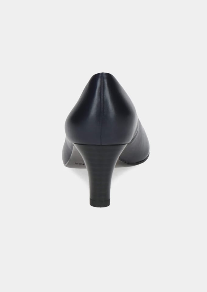 Pumps van echt leer - marine - Gr. 7 van Goldner Fashion