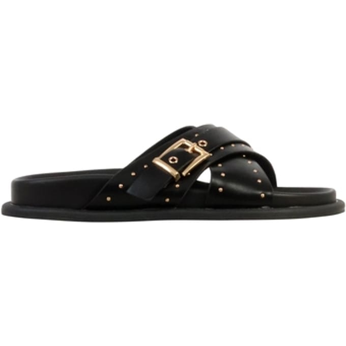 Sandalen om aan te trekken