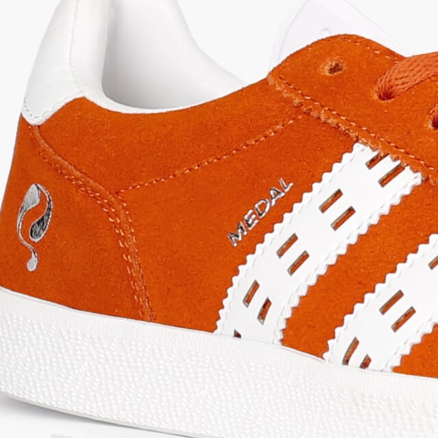 Q1905 Sneaker medal classic retro oranje/wit