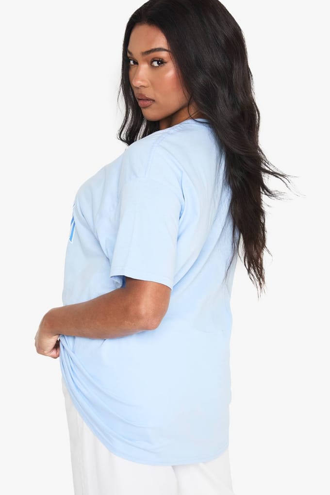 boohoo Dames PLUS NEW YORK OVERSIZED T-SHIRT | Babyblauw | Maat: 48