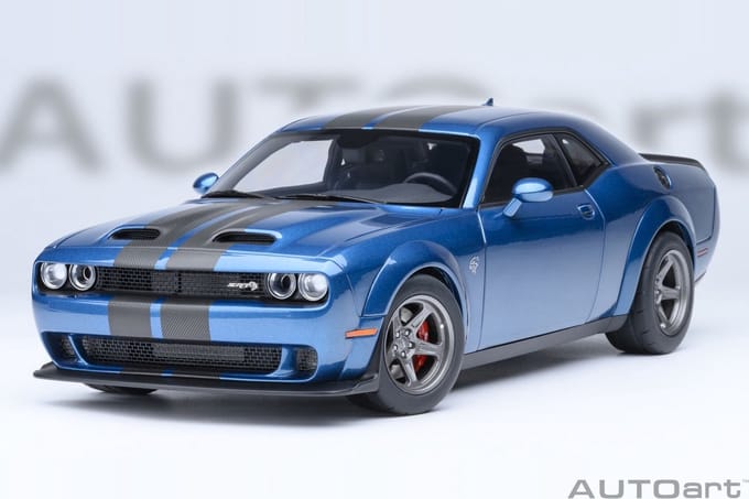 AUTOart 1/18 Dodge Challenger SRT Jailbreak, Frostbite