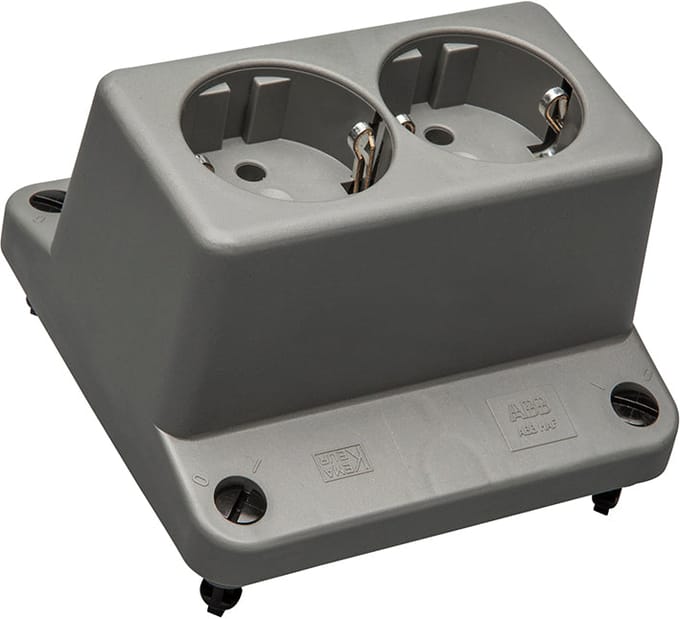 ABB 3640 Afdekking Met Dubbele Aardingscontactdozen - 1SPA007130F9230