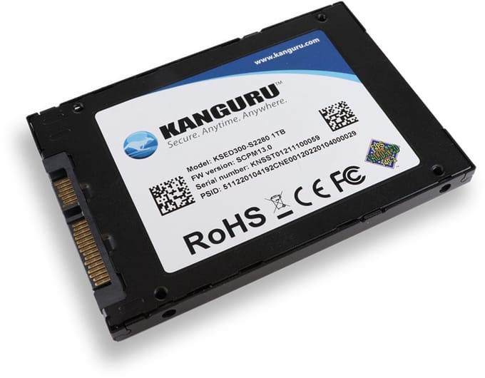 Kanguru – Defender SED300 – 2 TB – FIPS 140-2 – SATA - 2.5" - Self-Encrypting SSD – Opal Compliant - Zwart