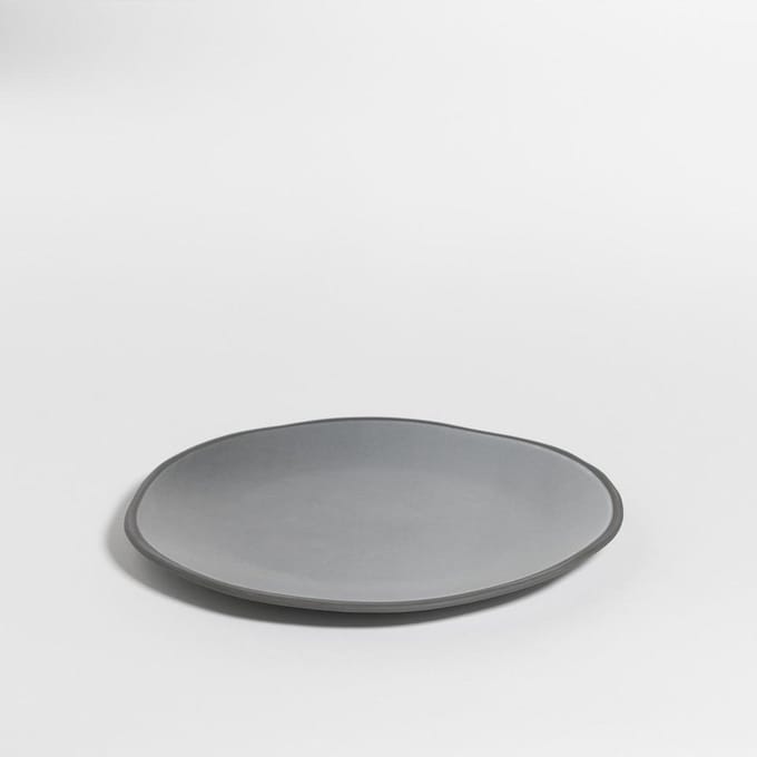 The Table | Atelier Dinerbord - Black Truffle - Donkergrijs - Borden - Dinerborden Ø 26 cm