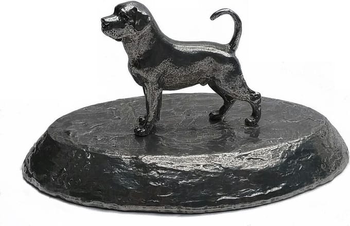 Urn rottweiler met staart groot