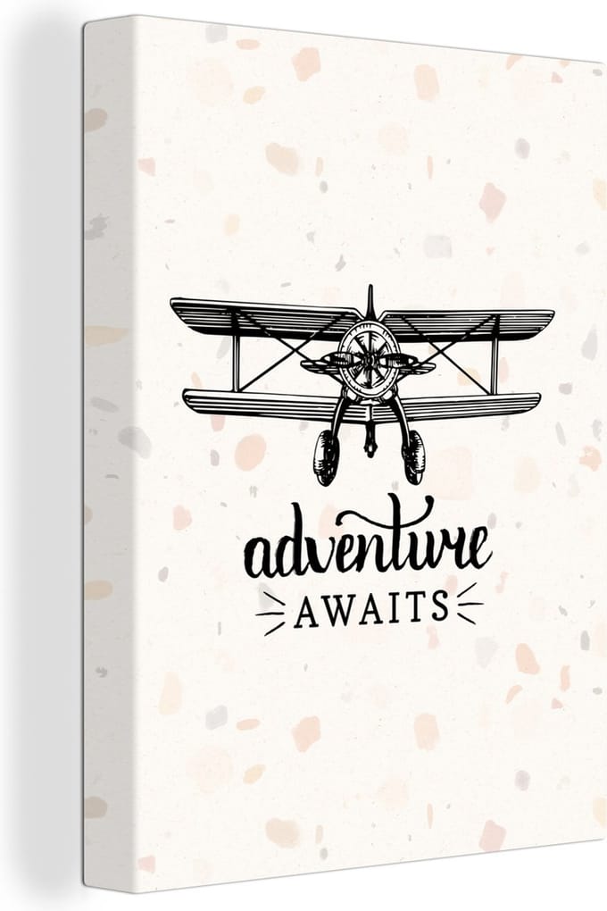 Canvas Schilderij Spreuken - Quotes - Adventure awaits - Vliegen - 60x80 cm - Wanddecoratie