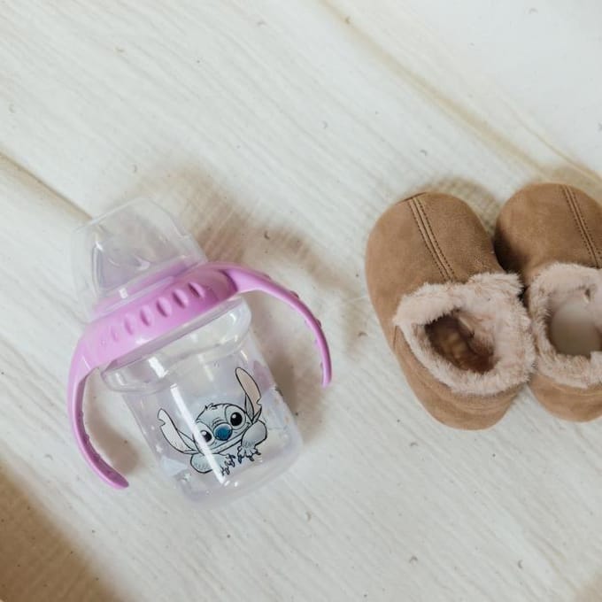 Mok met handvatten - THERMOBABY - 250 ml - Siliconen schenktuit - Lilo & Stitch