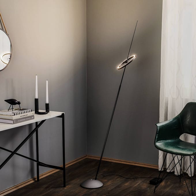 Ingo Maurer LED design vloerlamp Ringelpiez - zwarte ring