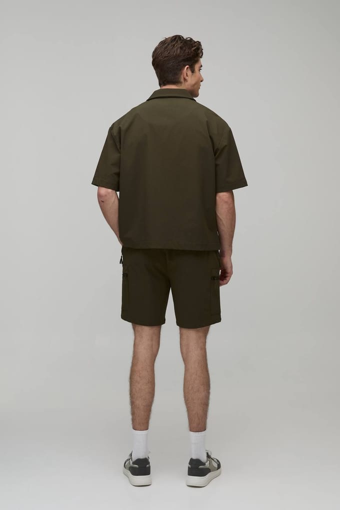 Oversized Revere Technical Stretch Short Sleeve Shirt | Khaki | Size Small