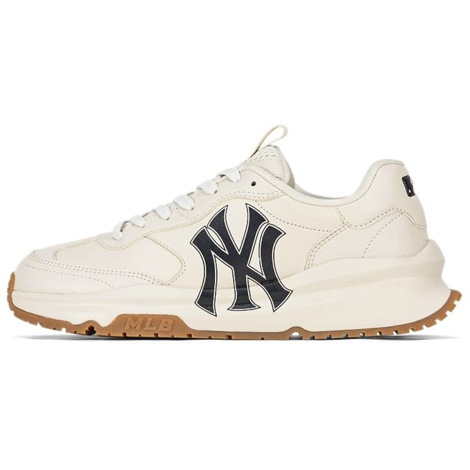MLB Chunky Runner Basic Casual Veelzijdig Retro Antislip Verhoogde Hoogte Lage Top Dad Schoenen Unisex sneaker Crème 3ASHCRB3N-50CRS 38 white