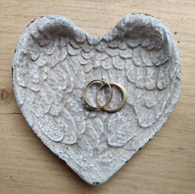 Meander - schaaltje - engelvleugels - sieradenschaaltje - 11 x 1 x 11 cm - metaal
