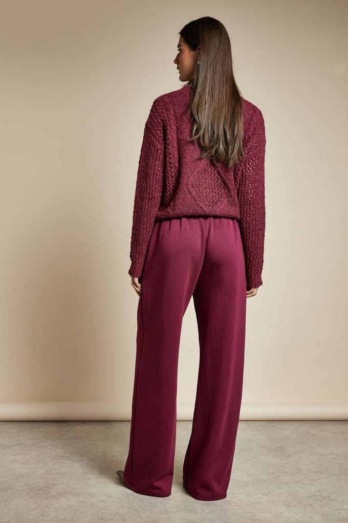boohoo Dames Interlock Pintuck Broek met Rechte Pijpen | Burgundy | Maat: Medium/Large