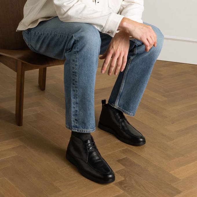 Manfield - Heren - Zwarte leren veterschoenen - Maat 46