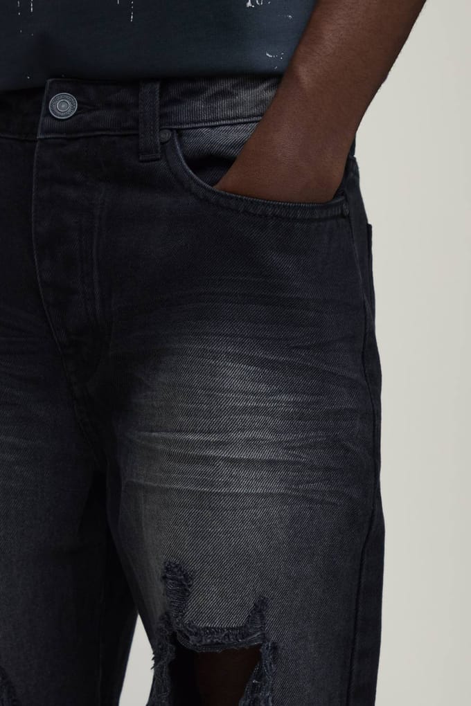 Relaxed Fit Stijve Extreem Gescheurde Denim Shorts | Washed Black | Size 32
