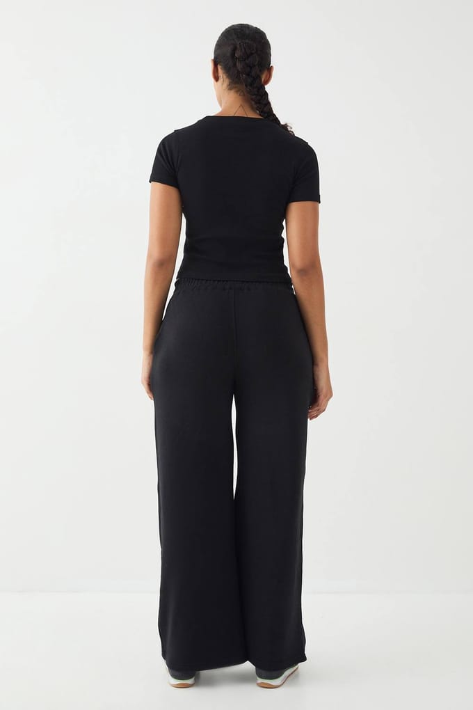 Dames Petite DSGN Studio Applique Rechte Pijp Jogger | Zwart | Maat: Large